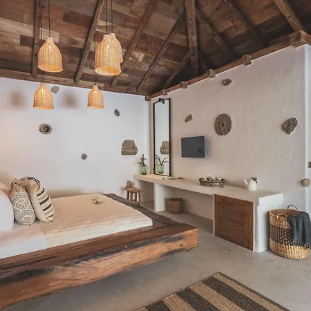 Отель Flamingo & - Pet Friendly 3*