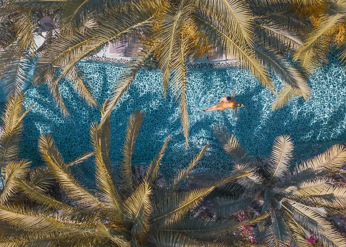 Flamingo & - Pet Friendly 3*