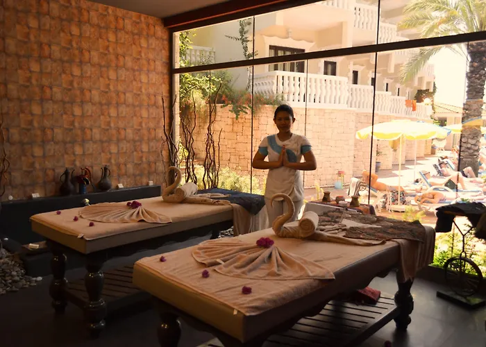 Hotel Flamingo & - Pet Friendly Oludeniz