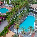 Flamingo & - Pet Friendly 3*