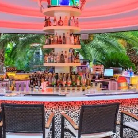 Flamingo & - Pet Friendly Hotel Ölüdeniz