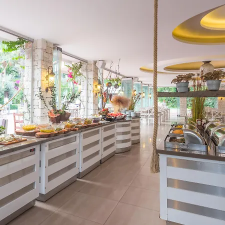 Otel Flamingo & - Pet Friendly 3*