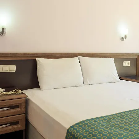 Hotel Flamingo & - Pet Friendly 3*