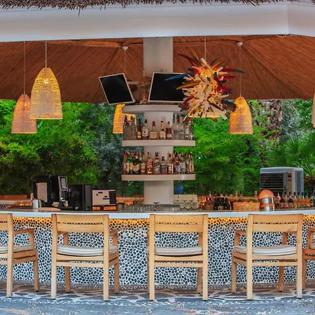 Flamingo & - Pet Friendly Hotel Ölüdeniz