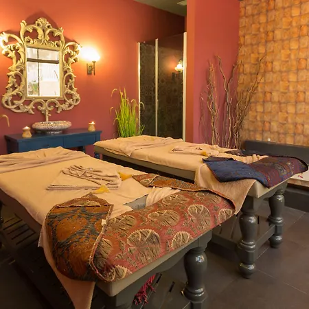 Flamingo & - Pet Friendly Otel Ölüdeniz