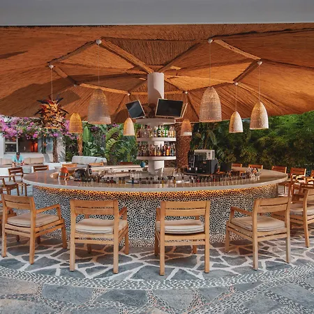 Flamingo & - Pet Friendly Otel