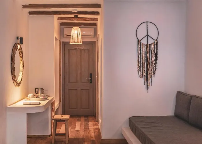 Отель Flamingo & - Pet Friendly 3*